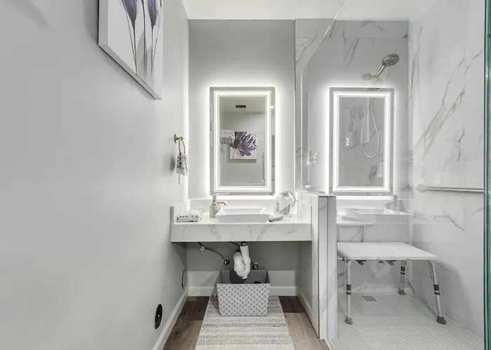 Holiday home Stylish And Prestigious - 2 Bed, 2 Bath On The Avenue